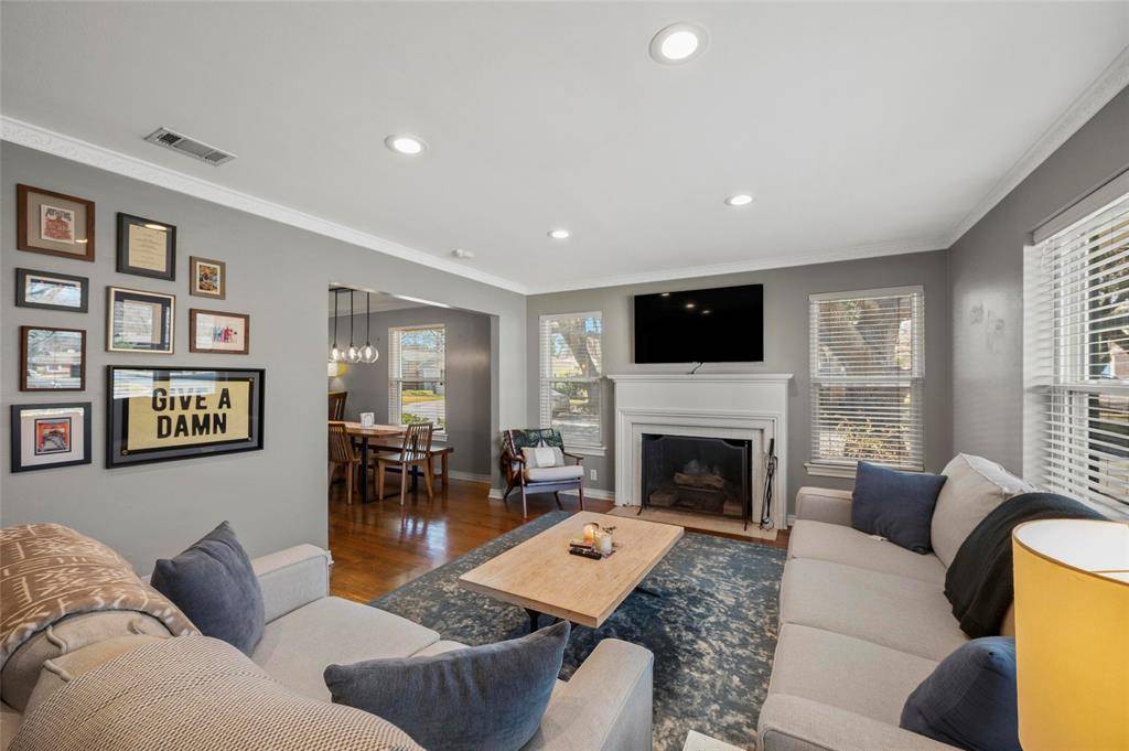 6202 Sudbury Drive, Dallas, TX 75214