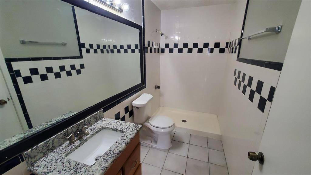 817 Denmark Drive, Mesquite, TX 75149