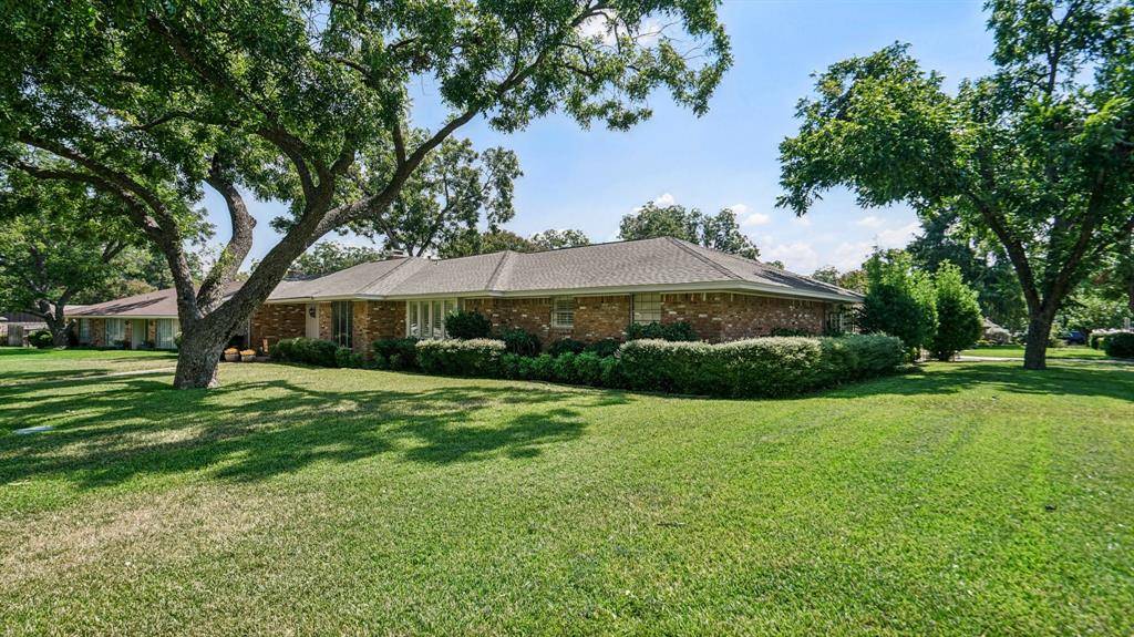 1508 Paisley Drive, Arlington, TX 76015