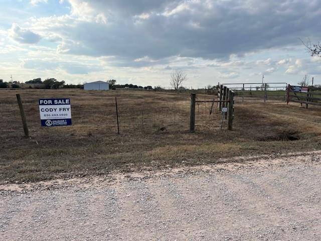 8573 Loop Road, Bellville, TX 77418