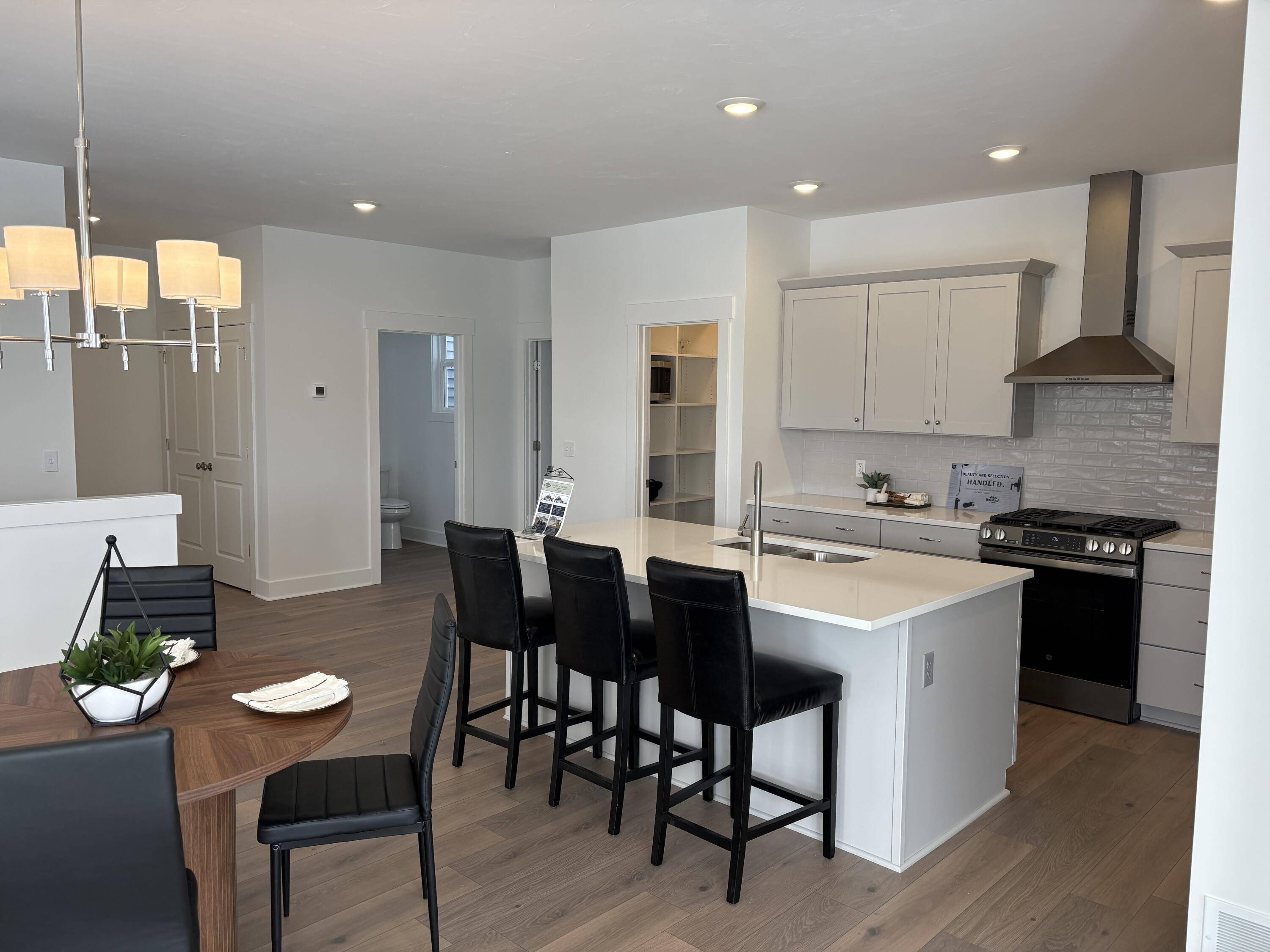 2567 Ravines Trail DR SW, Byron Twp, MI 49315