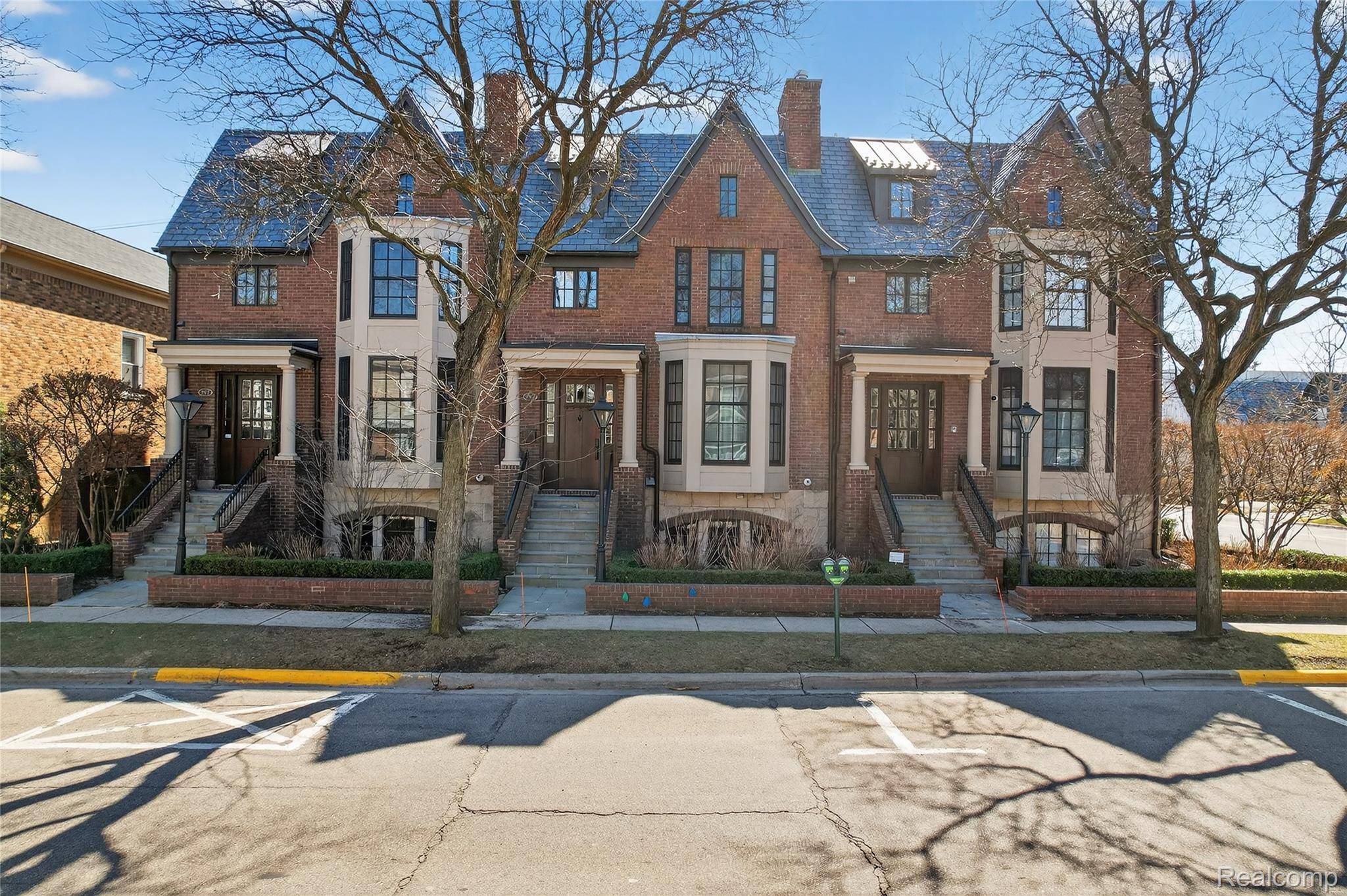 277 W Brown ST, Birmingham, MI 48009