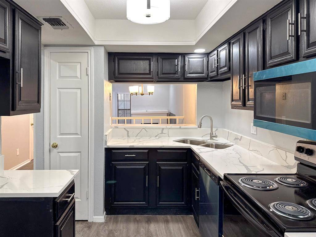 3635 Garden Brook Drive #5200, Farmers Branch, TX 75234