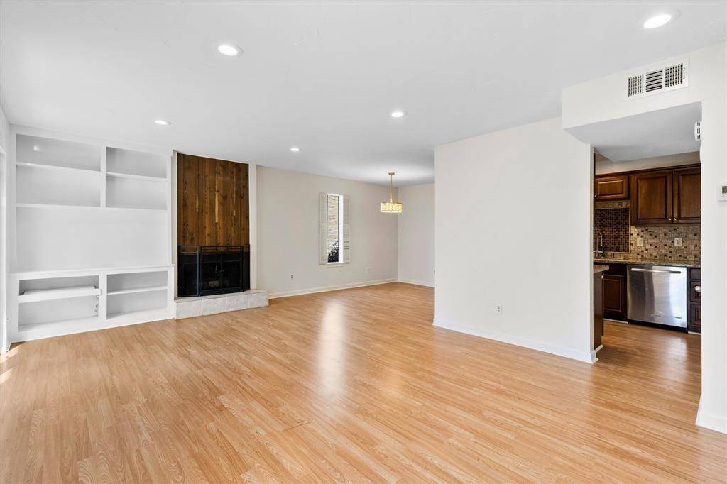 2632 Custer Parkway #C, Richardson, TX 75080