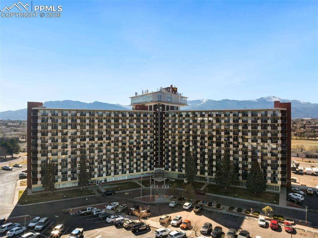 411 Lakewood CIR #A-212, Colorado Springs, CO 80910