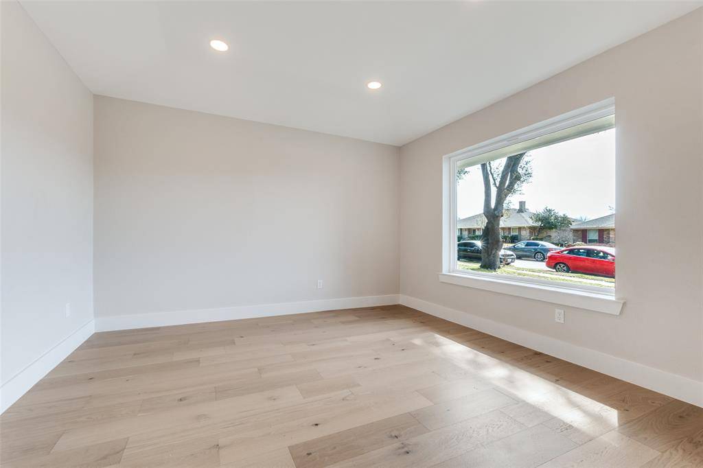 525 Stillmeadow Drive, Richardson, TX 75081