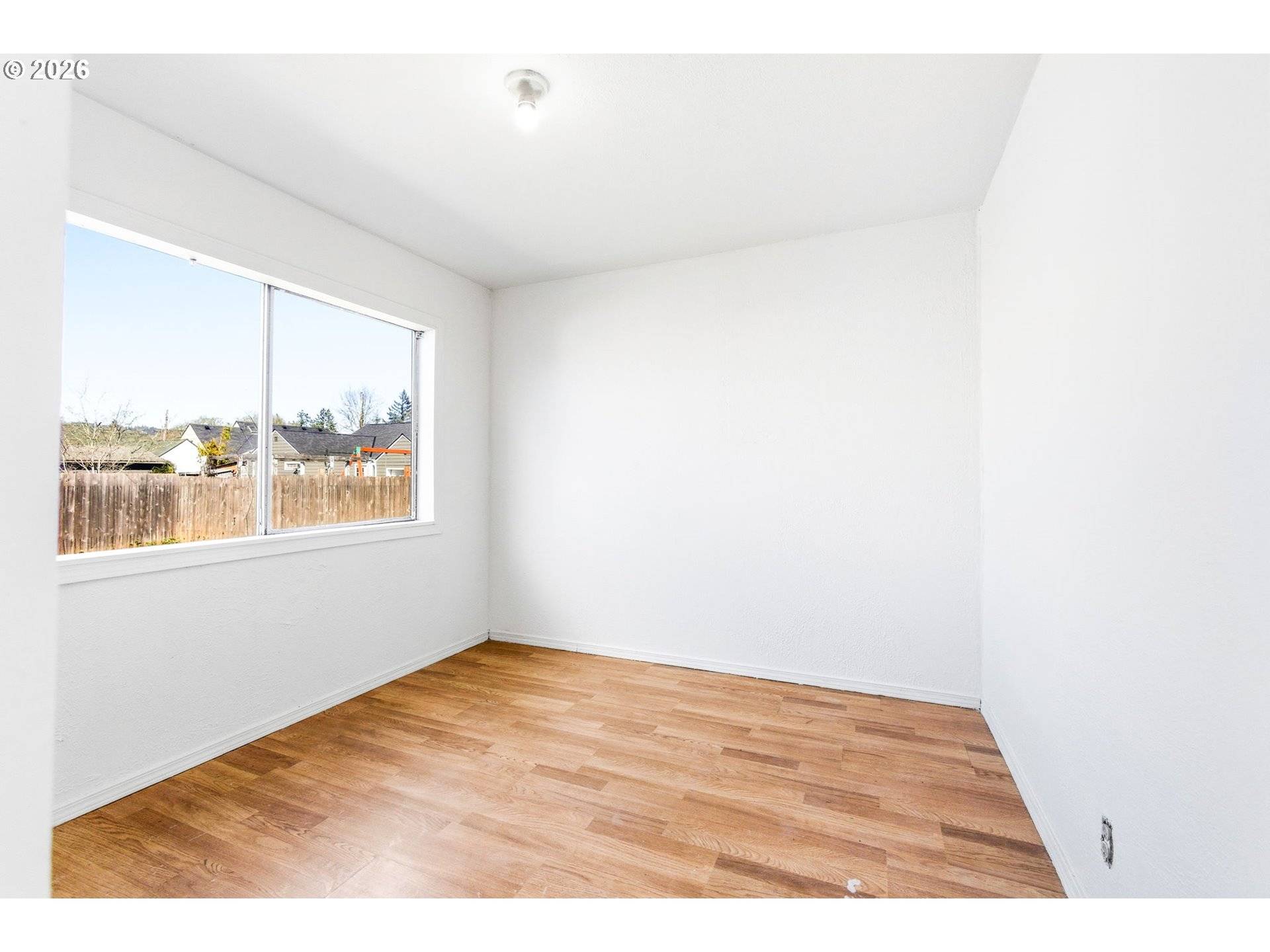 320 JUNIPER ST, Sweet Home, OR 97386