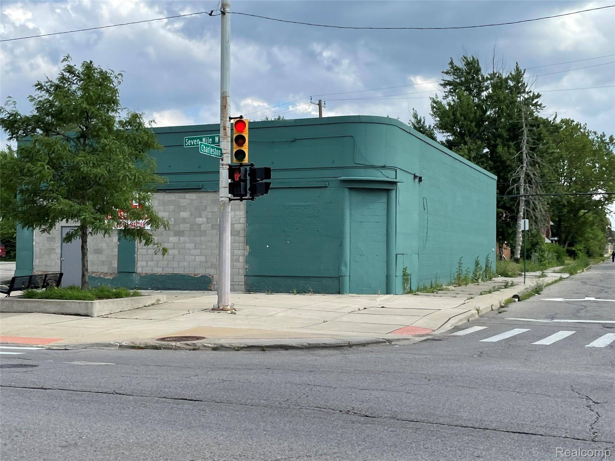 341 W 7 MILE RD, Detroit, MI 48203