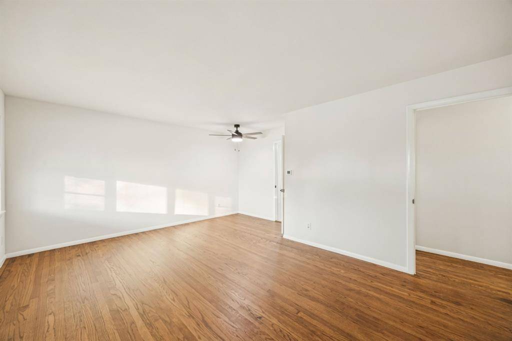 10042 Brockbank Drive, Dallas, TX 75229