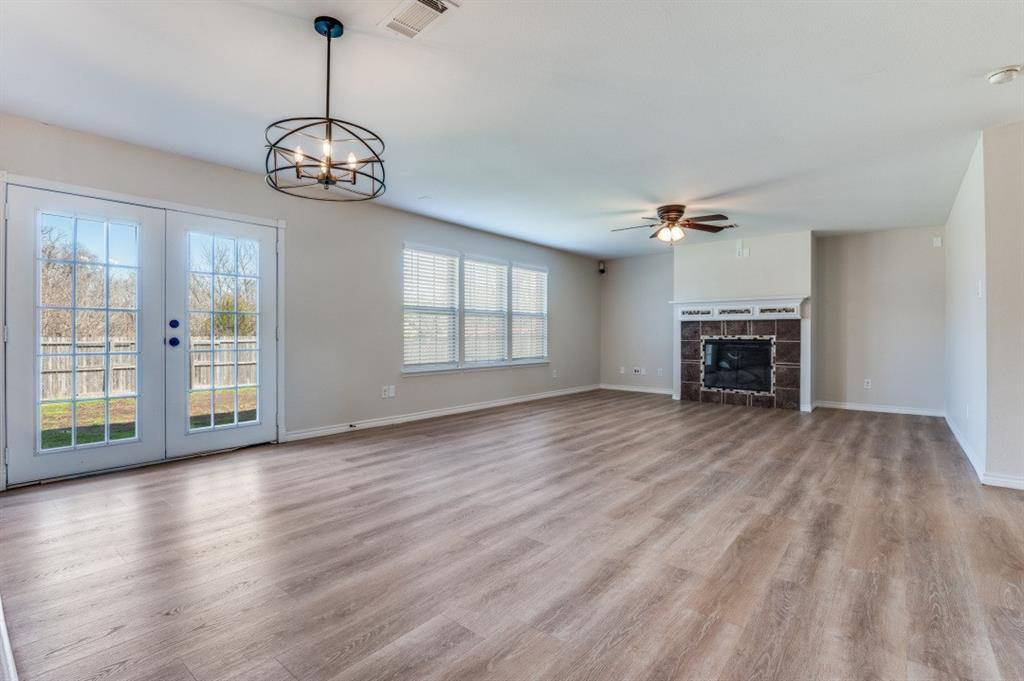 1306 Newton Drive, Cedar Hill, TX 75104