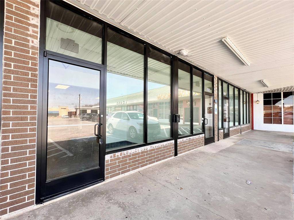 1414 S Main Street, Weatherford, TX 76086