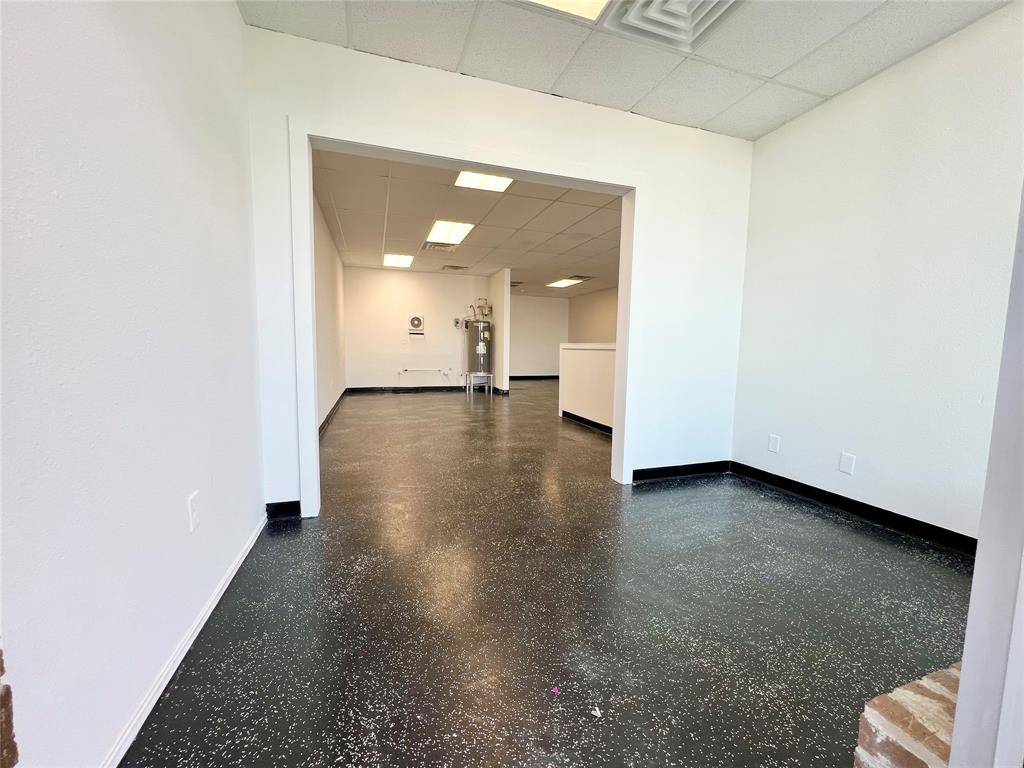 1414 S Main Street, Weatherford, TX 76086