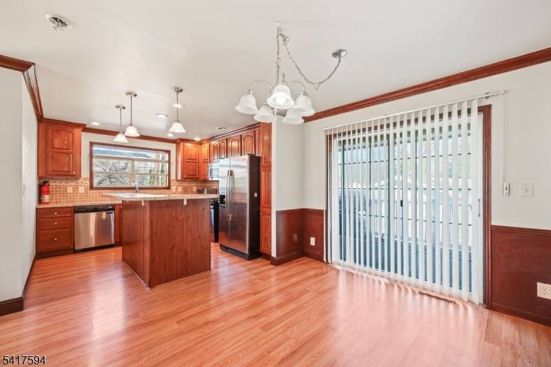 471 Kenbury Rd, Branchburg Twp., NJ 08876