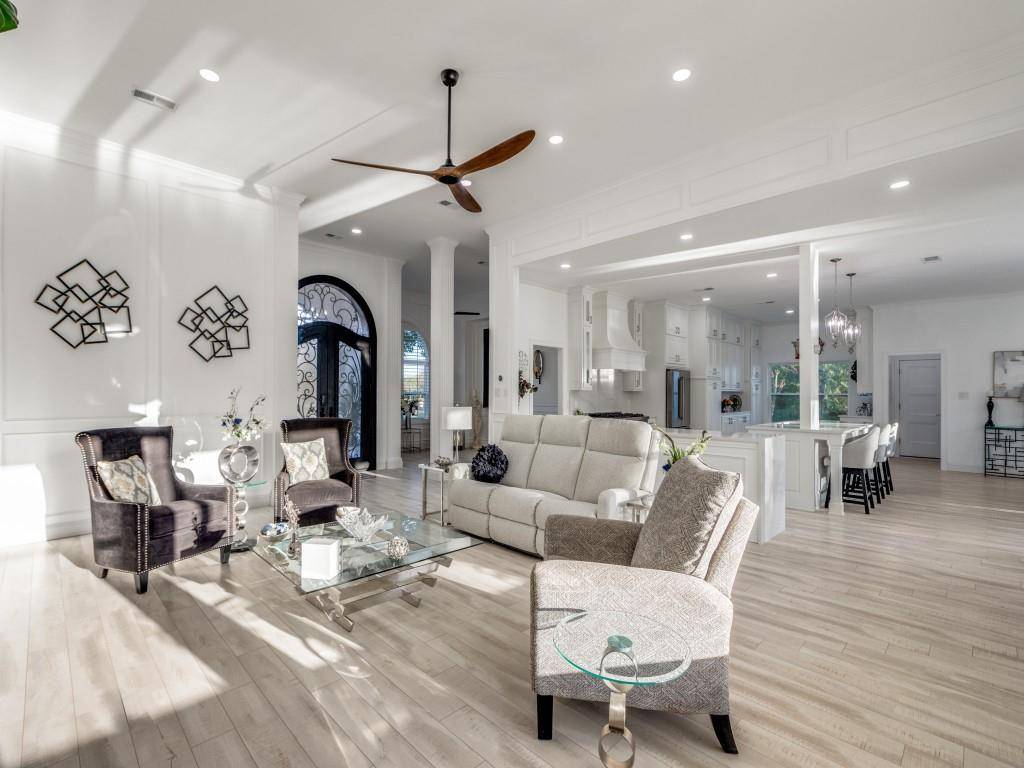 19 Meadowcreek Drive, Melissa, TX 75454