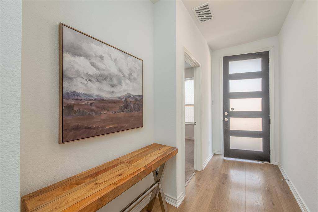 2828 Addison Park Lane, Fort Worth, TX 76110