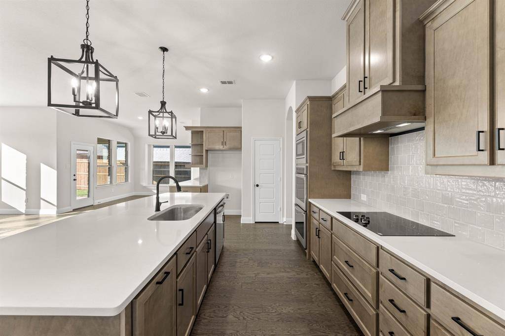 43 Magpie Street, Joshua, TX 76058