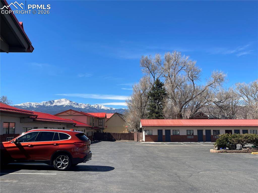 3920 N Nevada AVE, Colorado Springs, CO 80907