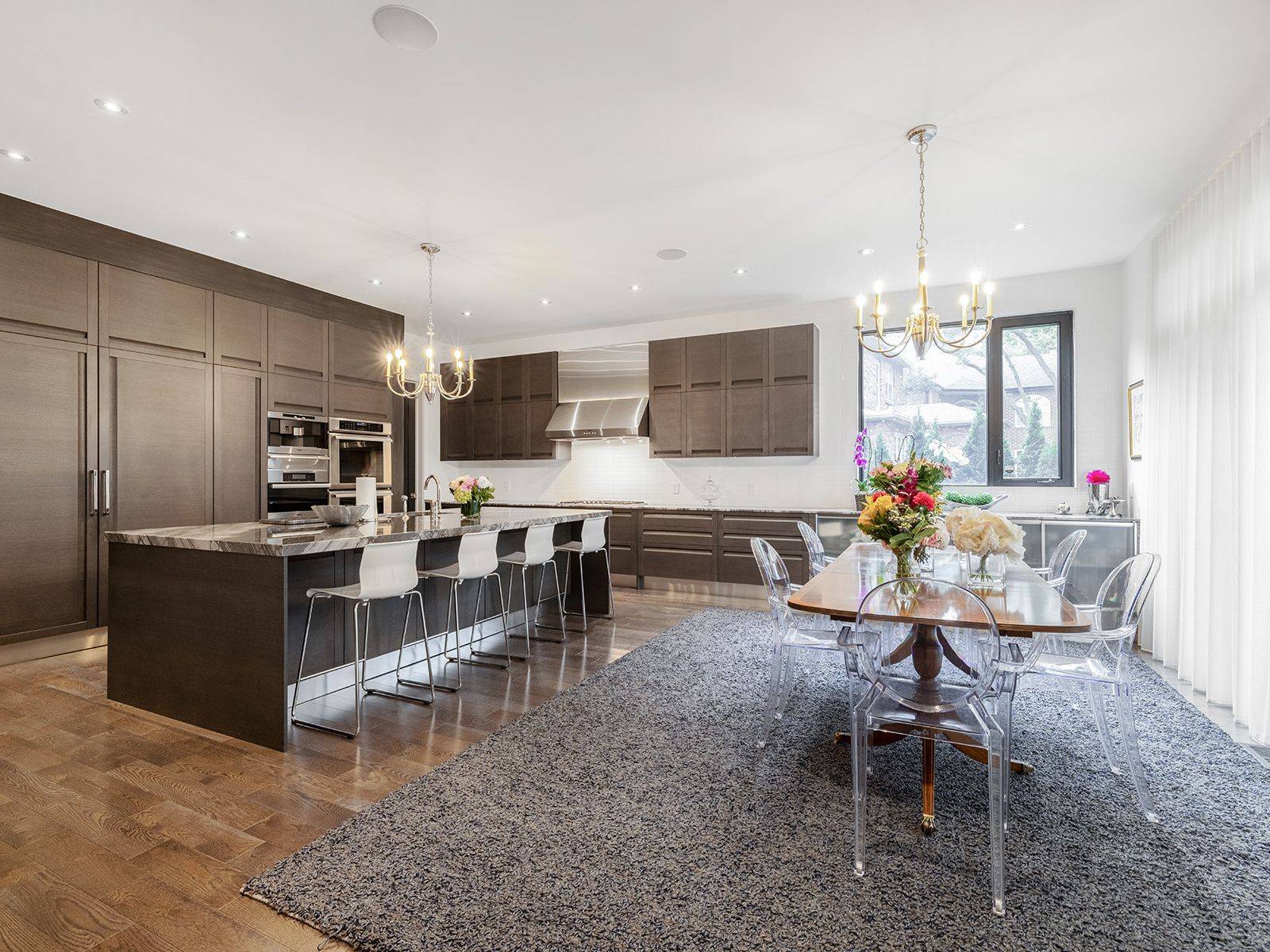 125 Sandringham DR, Toronto C04, ON M3H 1E2