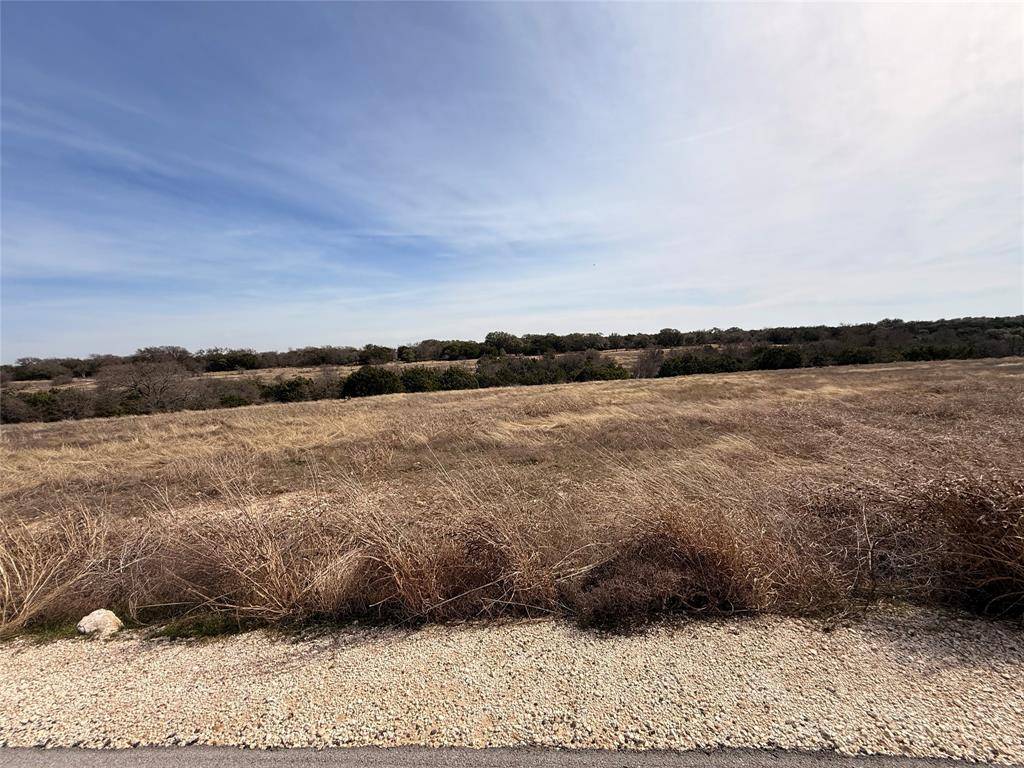 254 Yellowstone Drive, Oglesby, TX 76561