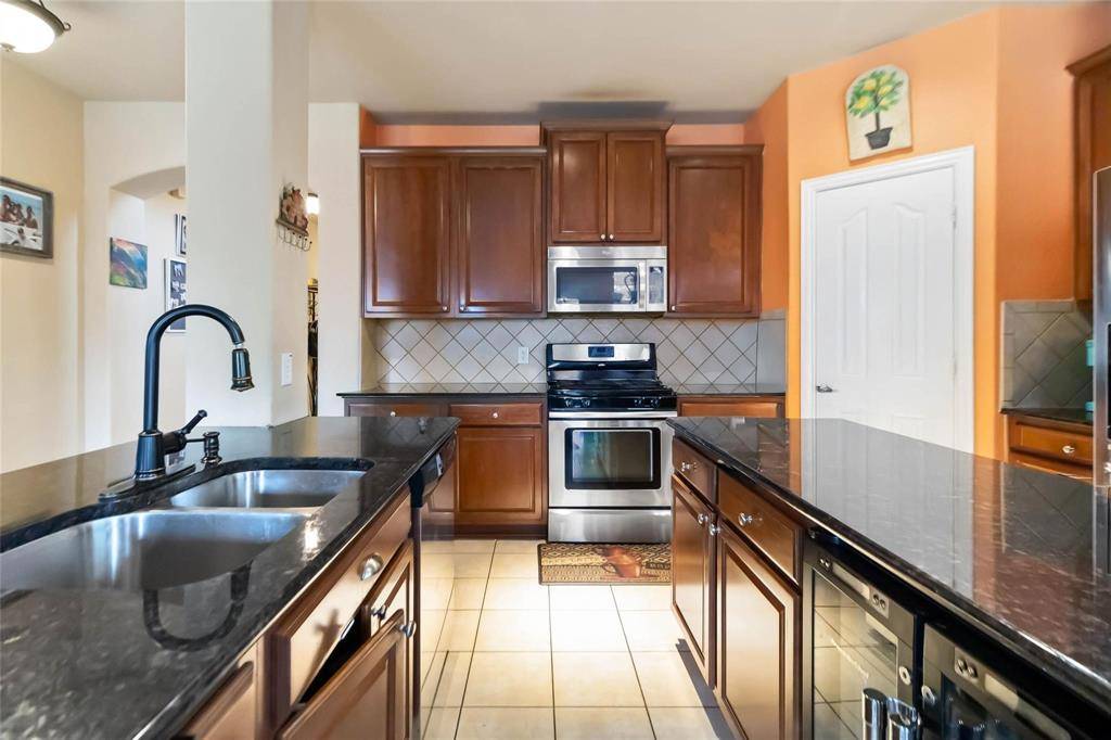 2637 Timberhollow Drive, Little Elm, TX 75068