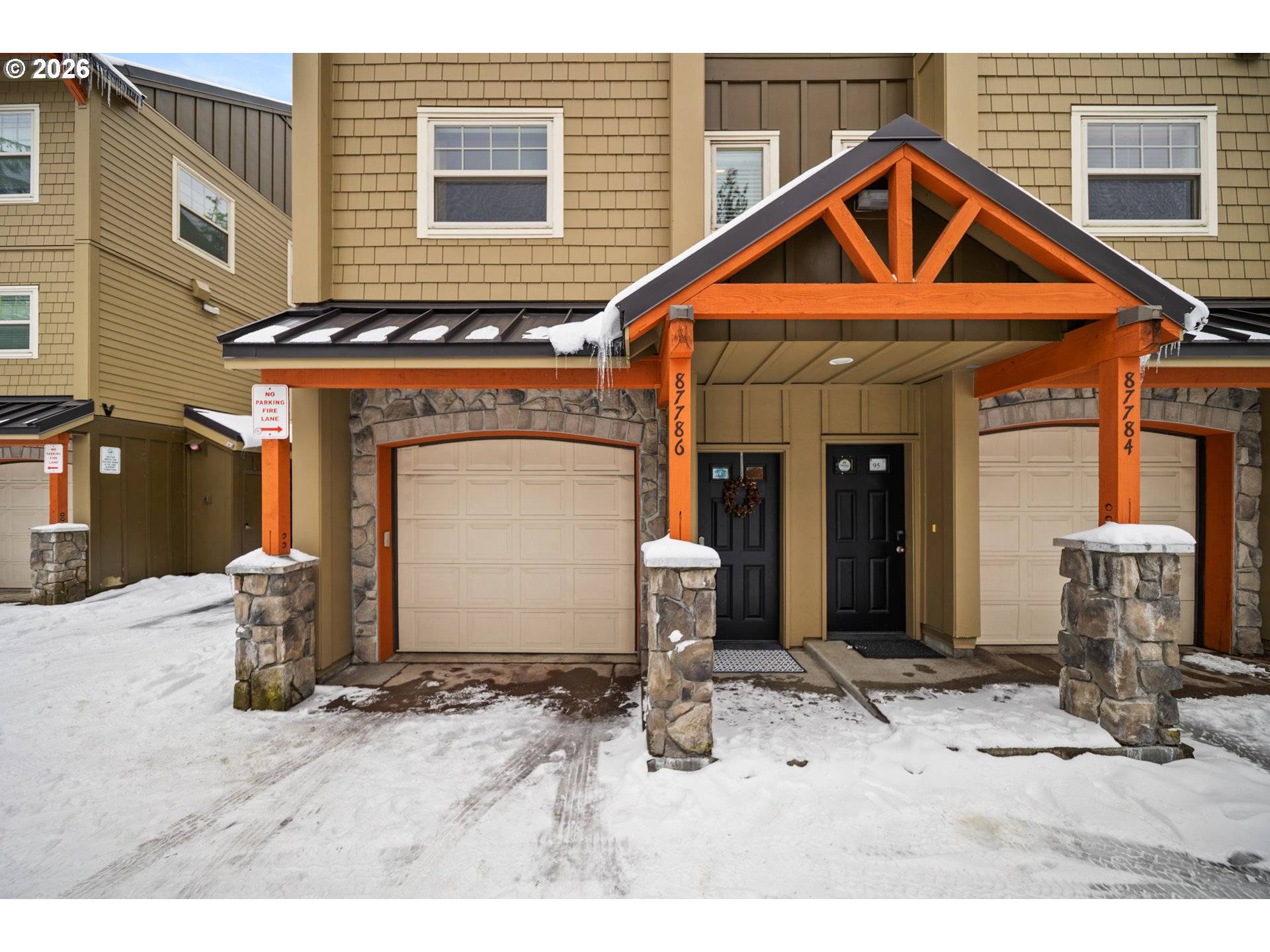 87786 E CREEK RIDGE RD, Government Camp, OR 97028