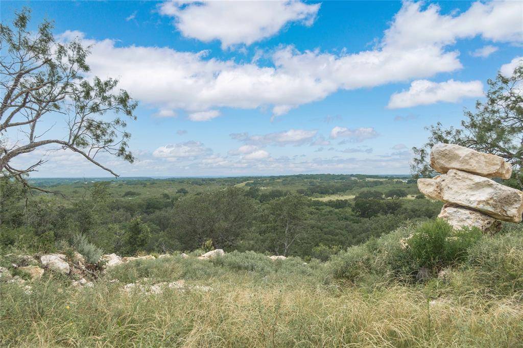 332 Ledge Stone, Blanket, TX 67432