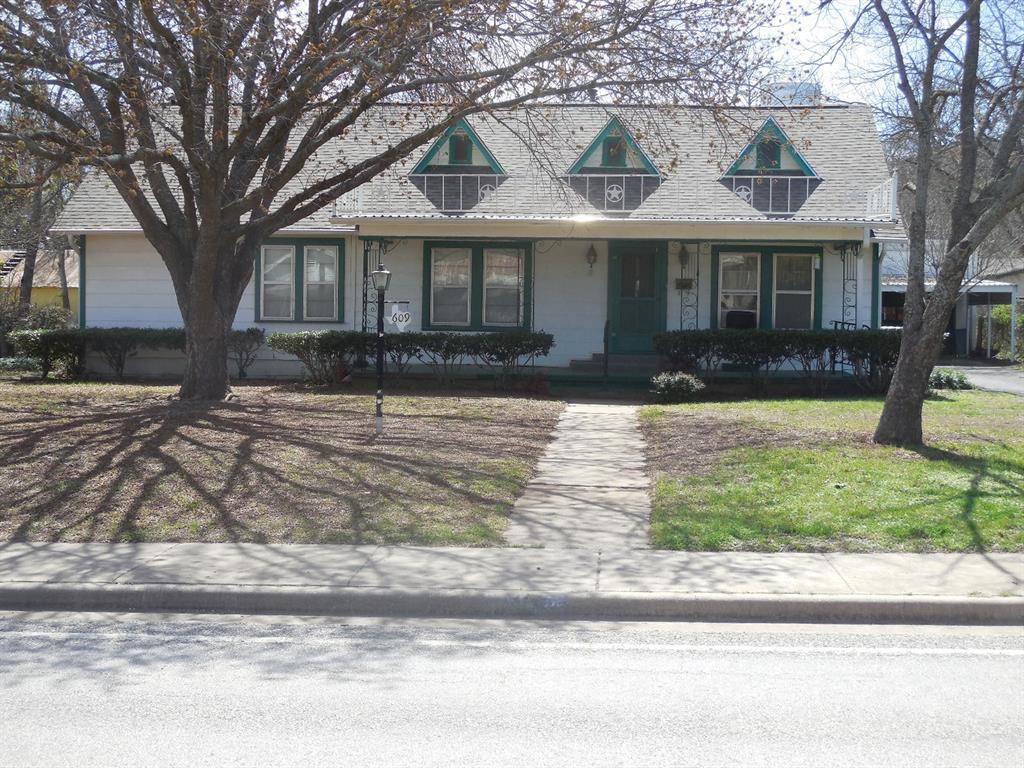 609 W Main Street, Ranger, TX 76470