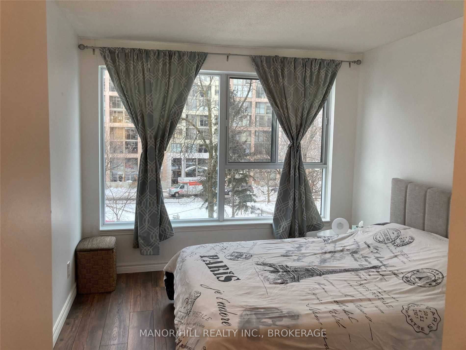 222 The Esplanade N/A #325, Toronto C08, ON M5A 4M8