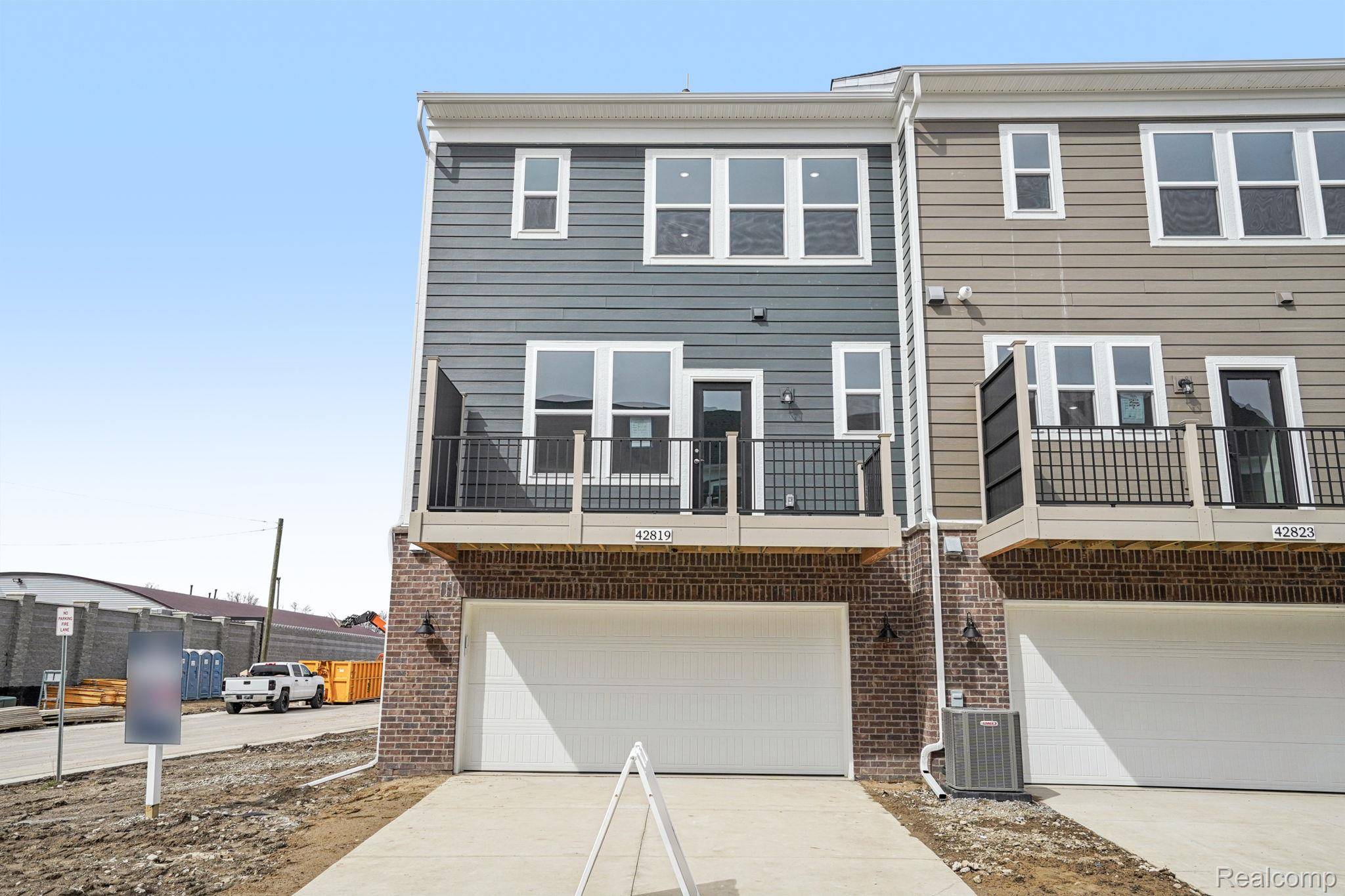 42819 Atwood AVE, Novi, MI 48375