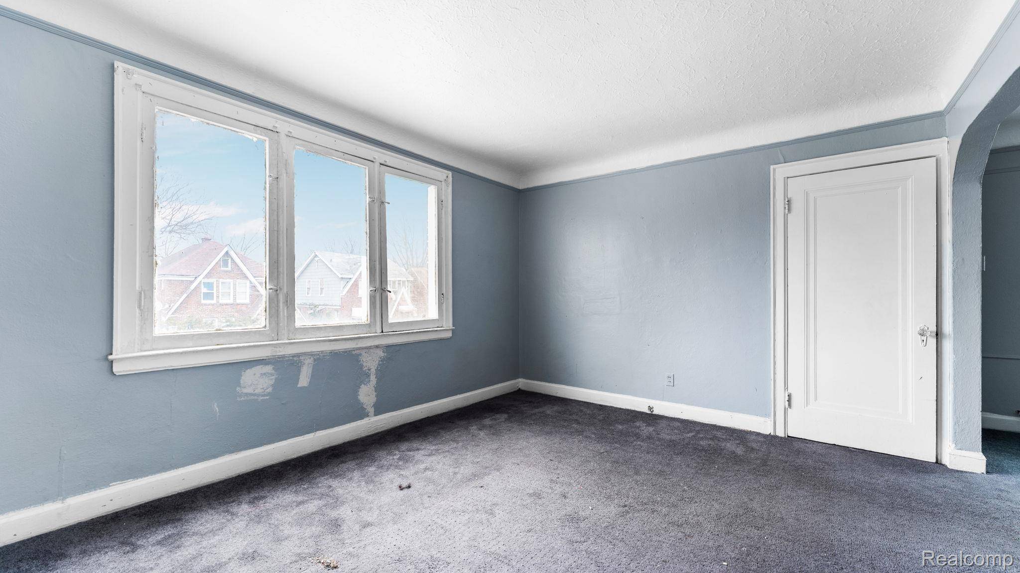 5305 Newport ST, Detroit, MI 48213