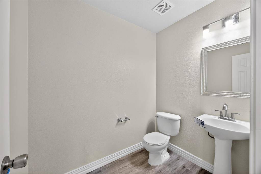 821 Preston Drive, Royse City, TX 75189