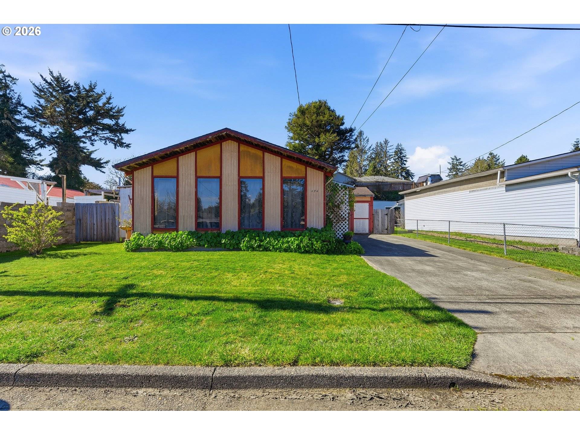 474 N WASSON ST, Coos Bay, OR 97420