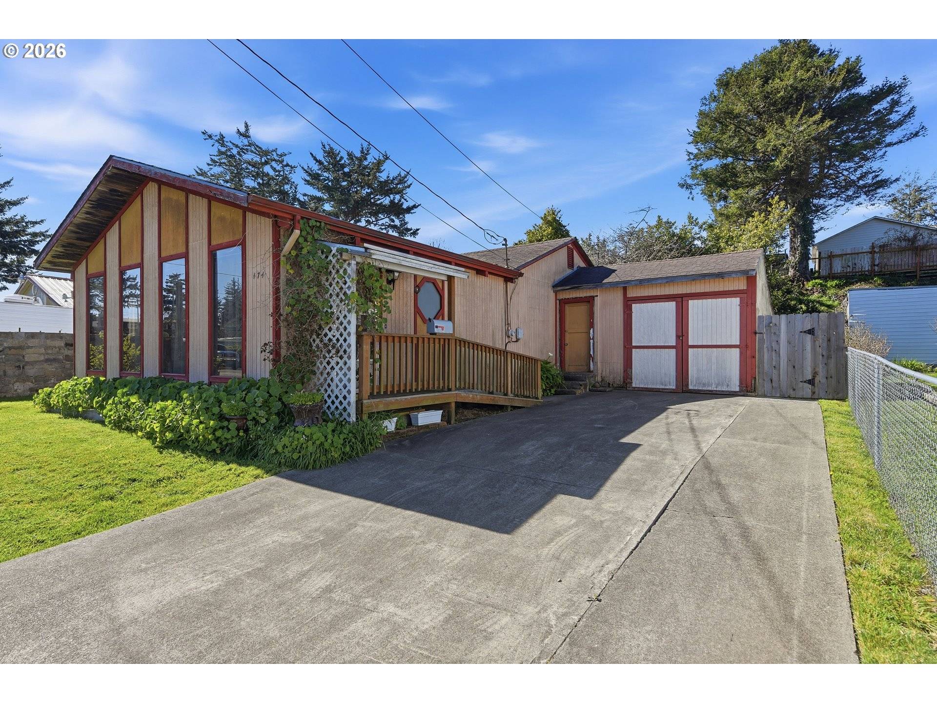 474 N WASSON ST, Coos Bay, OR 97420