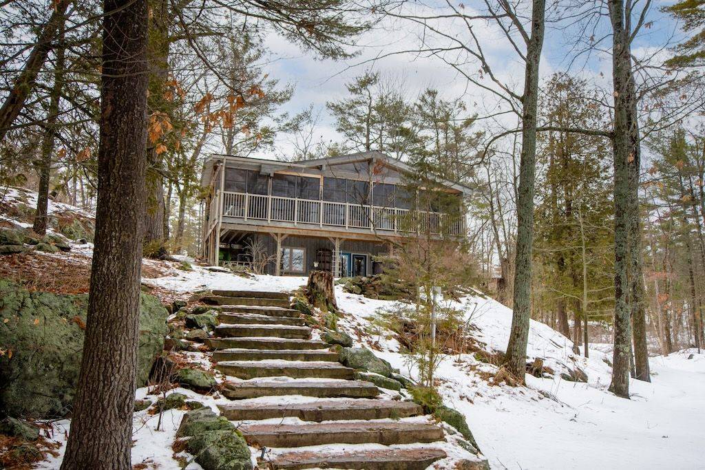 1084 Duck Pond LN, Douro-dummer, ON K0L 2H0
