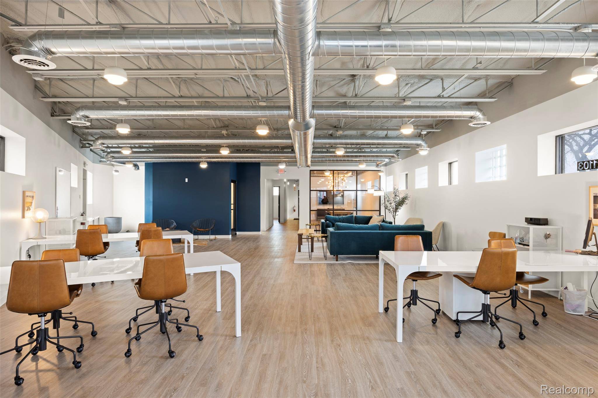 21103 Gratiot AVE, Eastpointe, MI 48021