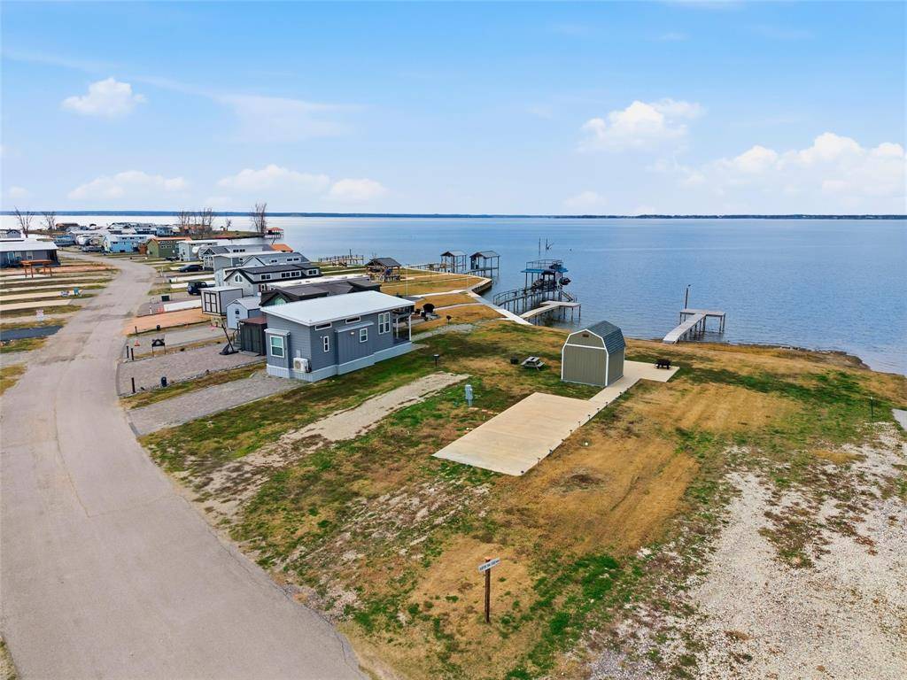 5224 Waterfront Road, Kerens, TX 75144