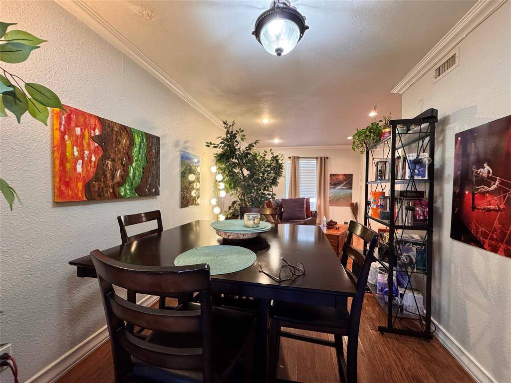 3007 Valley Meadow Drive #3005, Dallas, TX 75220