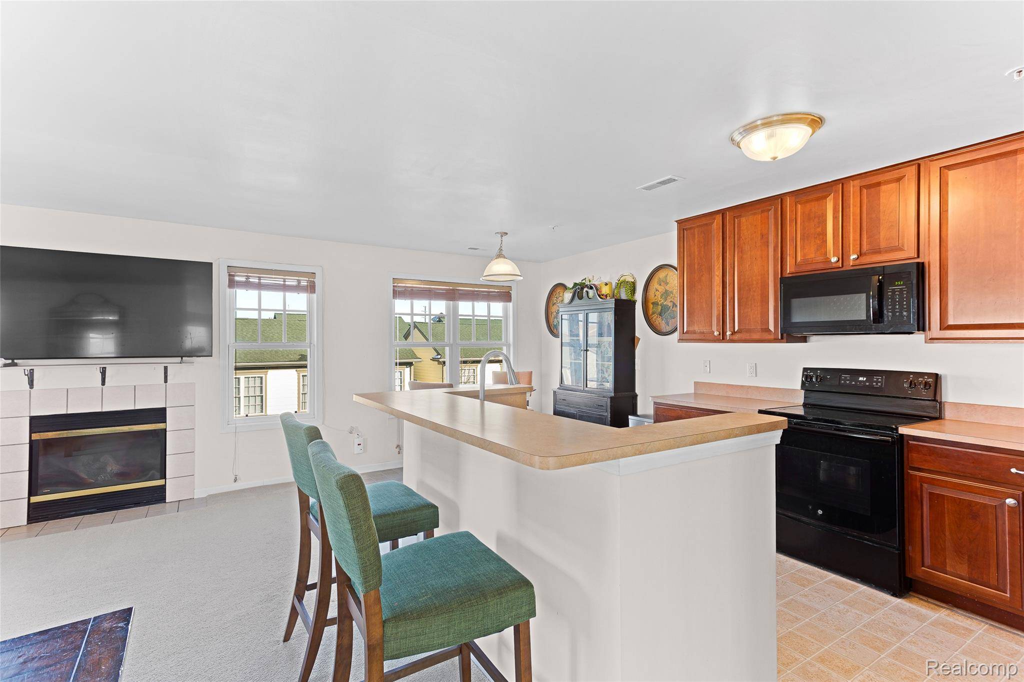 208 Amys WALK, Auburn Hills, MI 48326