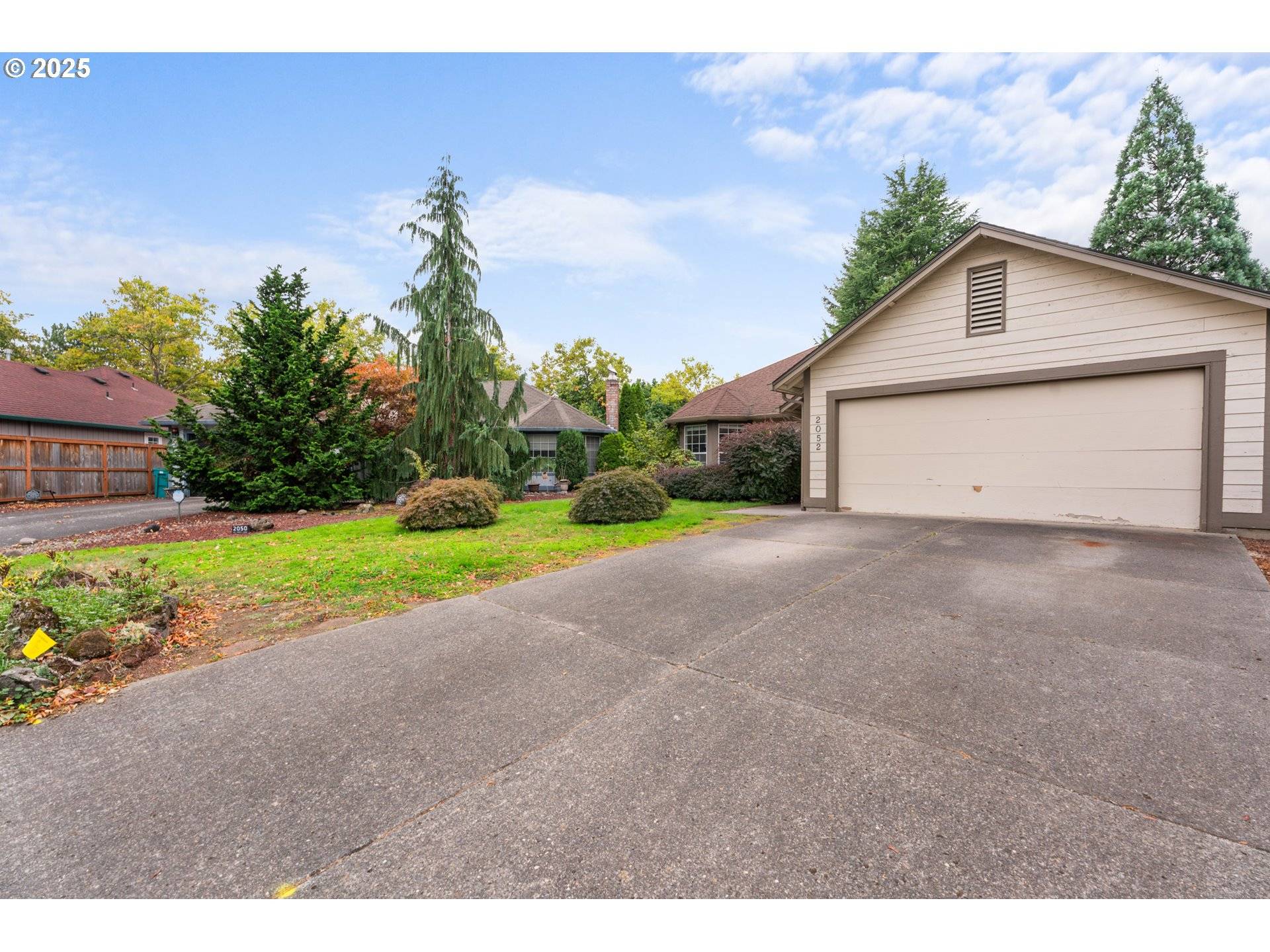 2052 SE 158TH LOOP, Vancouver, WA 98683