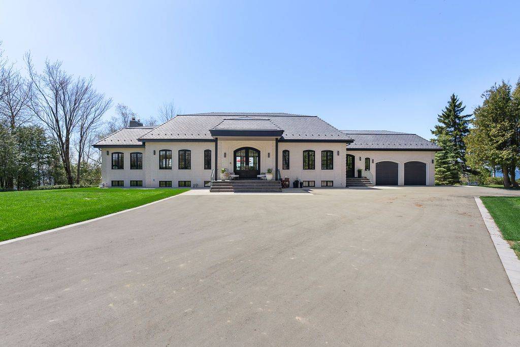 16 & 20 Garden Gate, Brock, ON L0K 1A0