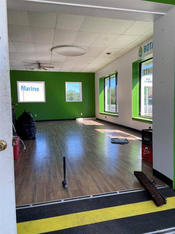 588 Pointe Tremble RD, Algonac, MI 48001