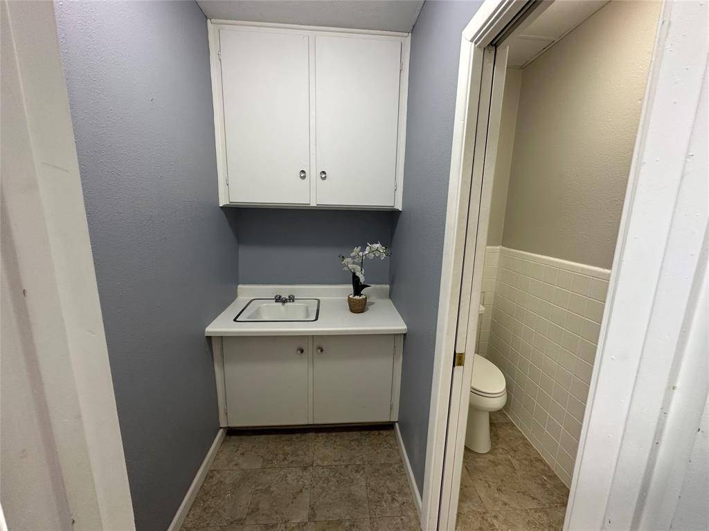 112 W Pipeline Road #private office, Hurst, TX 76053