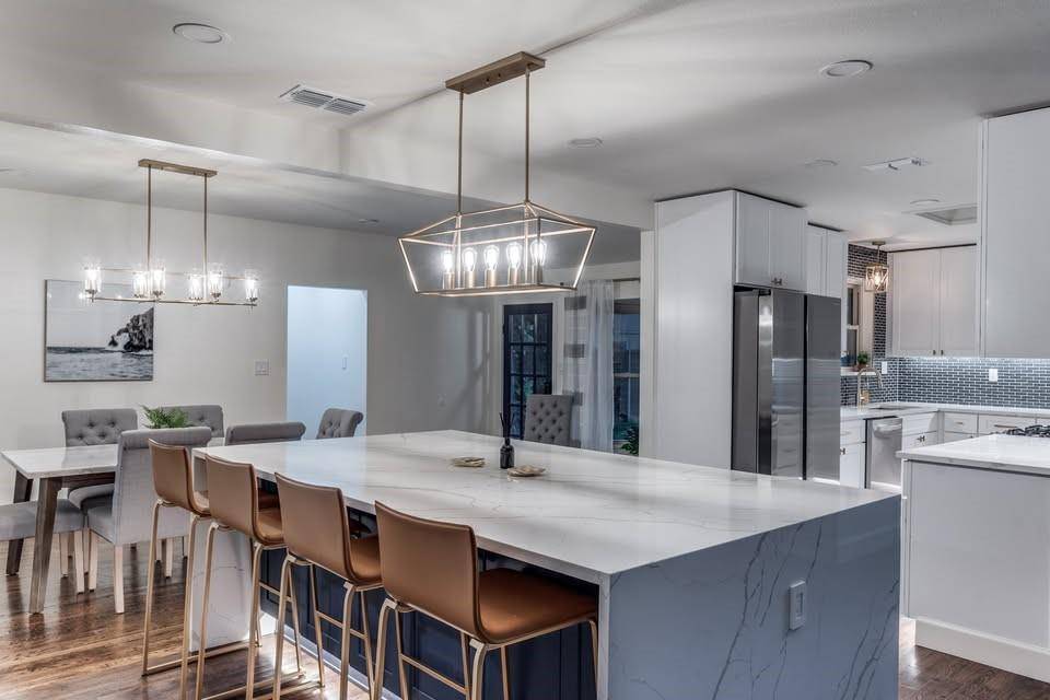 9026 Livenshire Drive, Dallas, TX 75238