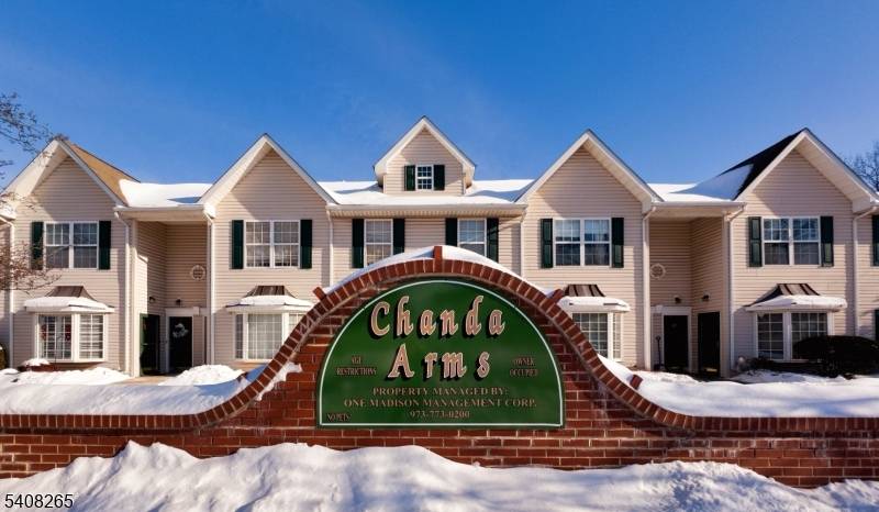 34 Chanda Ct #34, Clifton City, NJ 07012