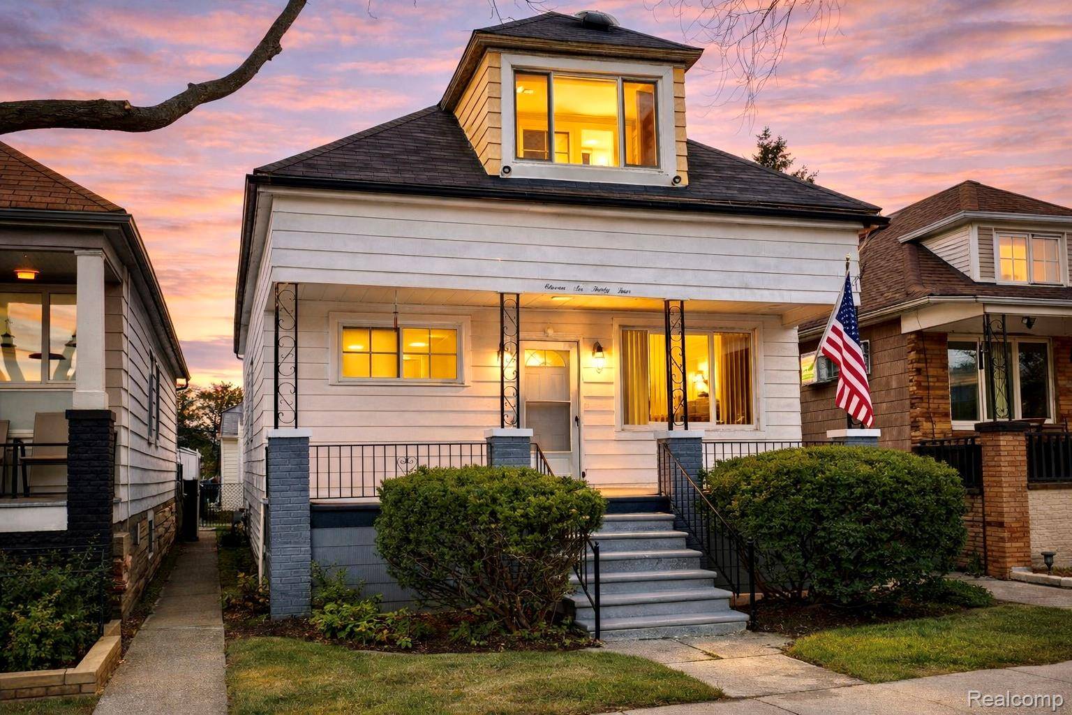 11634 Saint Aubin ST, Hamtramck, MI 48212