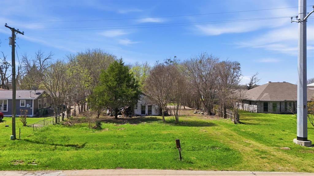 125 Summers Street, Wilmer, TX 75172