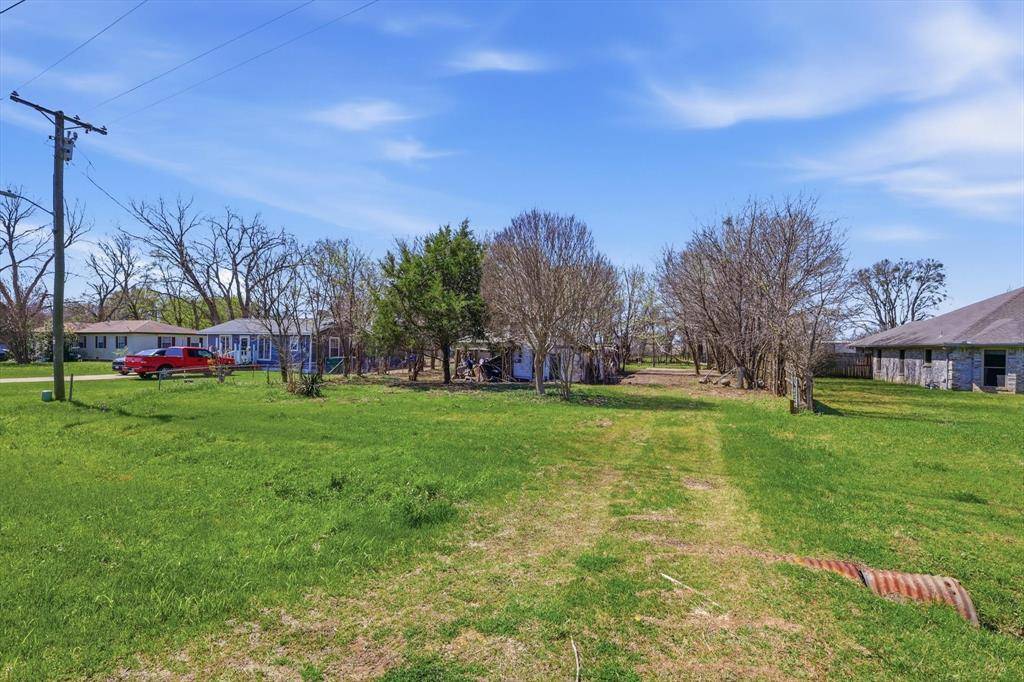 125 Summers Street, Wilmer, TX 75172