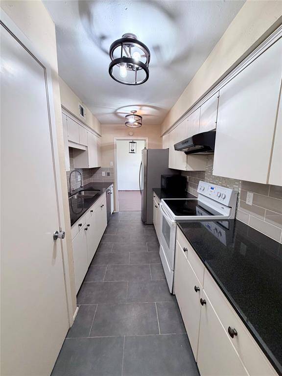 4933 Skillman Street #247, Dallas, TX 75206