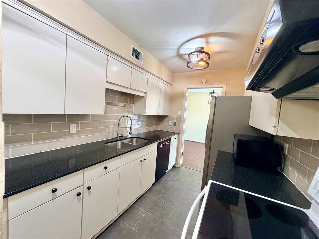 4933 Skillman Street #247, Dallas, TX 75206