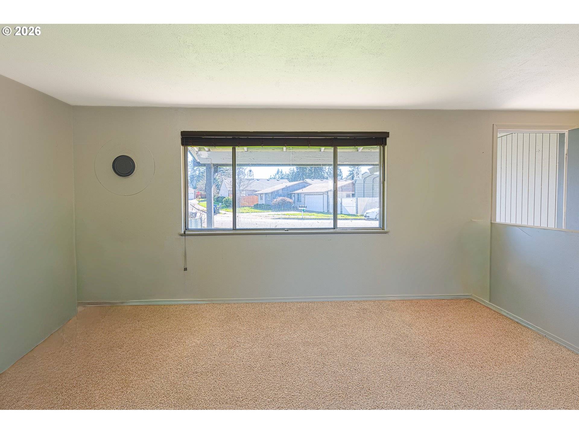 25031 WOODLAND AVE, Veneta, OR 97487